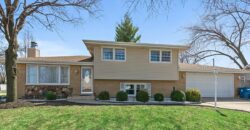7600 S Oconto Ave, Bridgeview, IL 60455