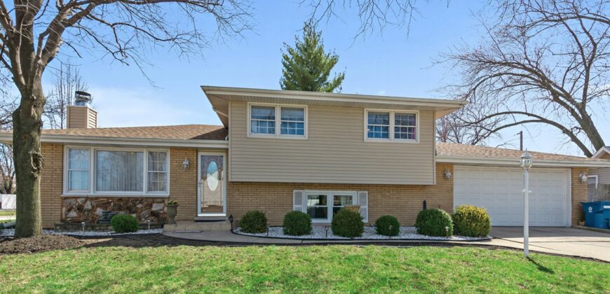 7600 S Oconto Ave, Bridgeview, IL 60455