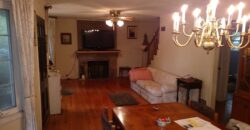 913 Longmeadow Dr, Glenview, IL 60025