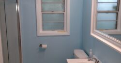 913 Longmeadow Dr, Glenview, IL 60025